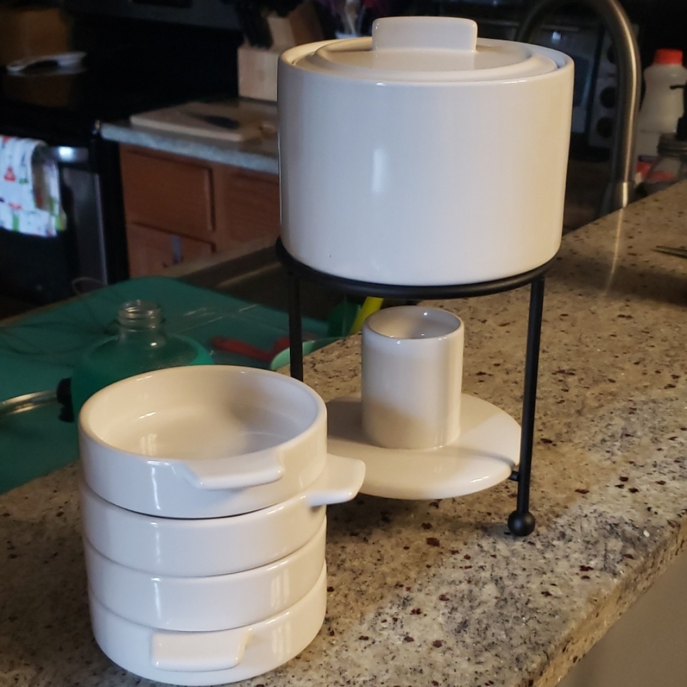 Tealight fondue set (Never been used)